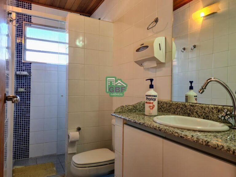 16_2023080116510405470