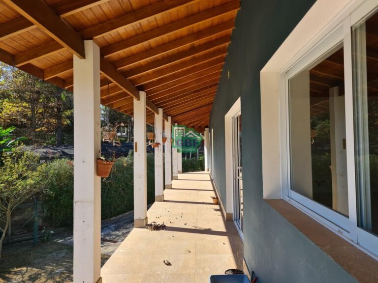 33_202408261421355711