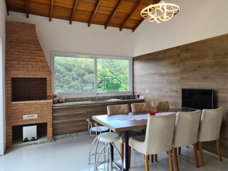 39_202411211250178706