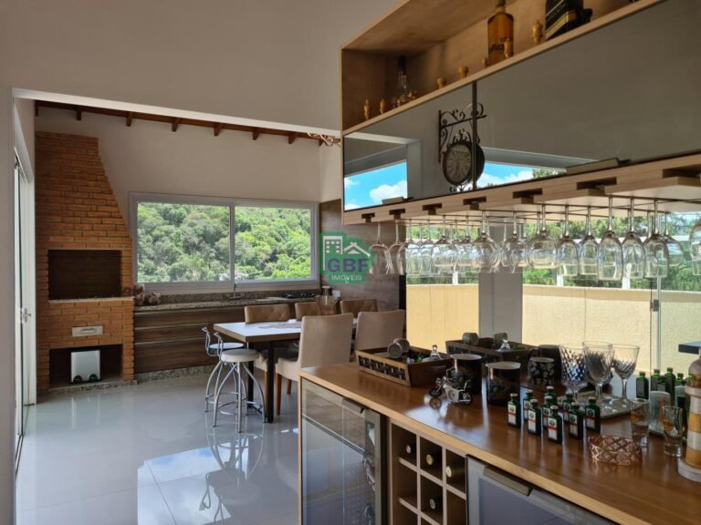 45_202411211250266944