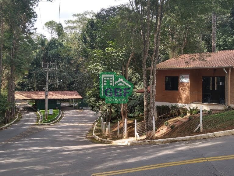 condominio-jardim-cinco-lagos-mairipora-rua-interna-com-chales-gbf-imoveis-06