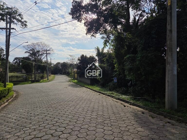 Terreno com excelente localização